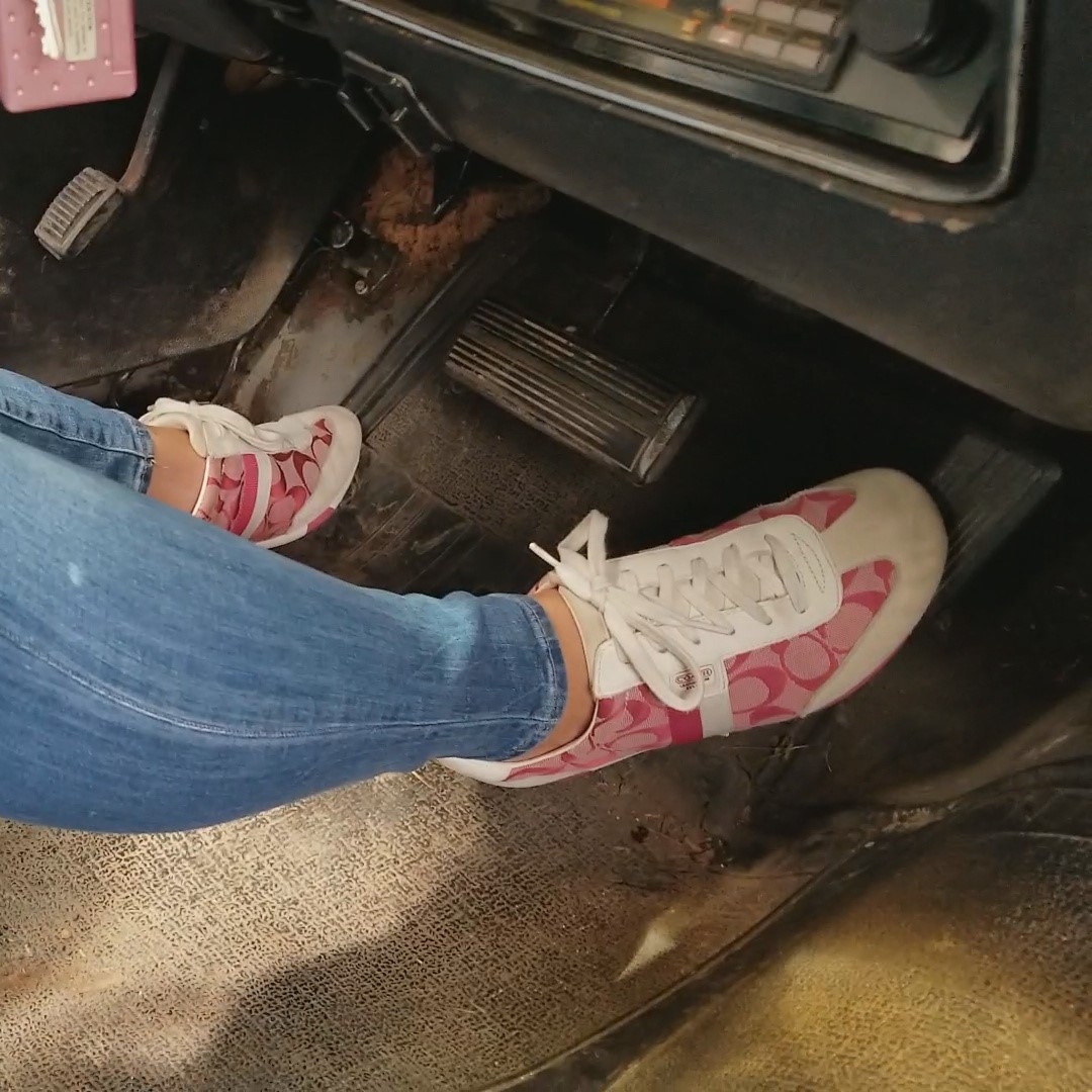 Dirty Diana Driving the Coronet in Pink & White Sneakers – Quickie